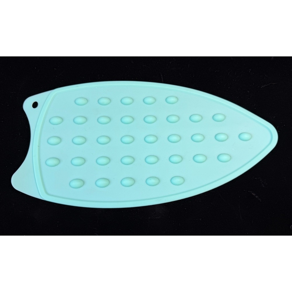Vintage Silicone Iron Rest Pad, Heat Resistant Mat, Mint Green Laundry Accessory